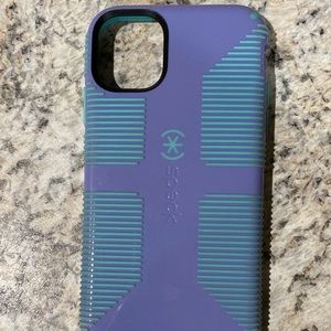 iPhone 11 purple speck case